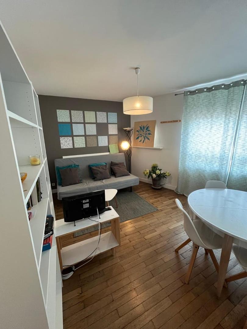 Apartmán Le Fonctionnel Tours Exteriér fotografie